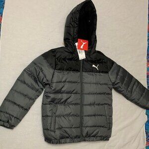 💐💐💐  NWT PUMA BOYS HOODED PUFFER JACKET COAT SIZE 8. 💐💐💐